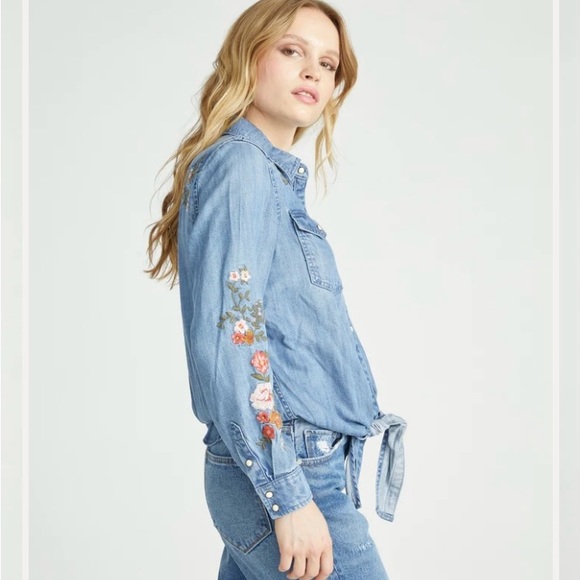 DRIFTWOOD Tanya Button Down - Blush Plantation Size Medium - Picture 3 of 7